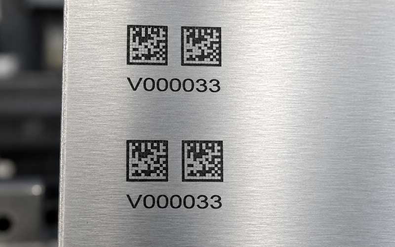 tracciare con codici laser alluminio acciaio